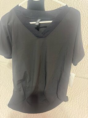 Athleta Black Short Sleeve Top
